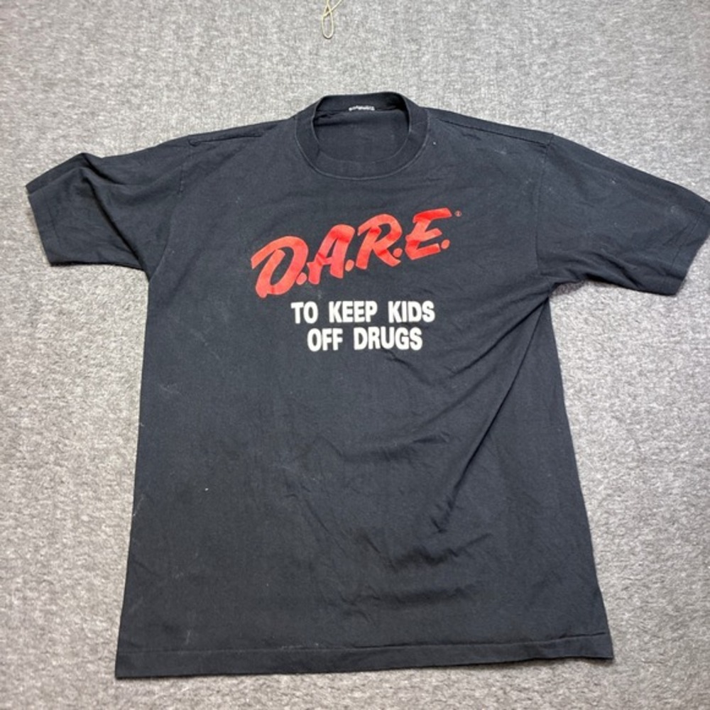 Vintage DARE To Keep Kids Off Drugs T Shirt Men XL Black Graphic Tee‎ 90s Single